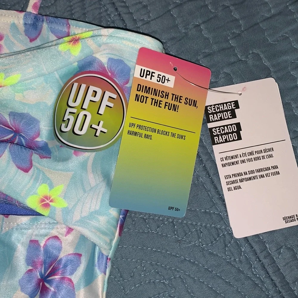 Hurley One-Piece Siwmsuit - UPF 50+ (For Big Girls)XL‎ (16)